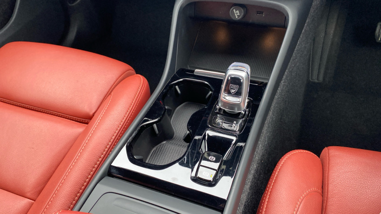 Volvo Xc40 1.5 T3 [163] Inscription Pro 5dr Geartronic Petrol Estate